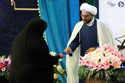 تصویر هشتمین دوره جزءخوانی قرآن کریم