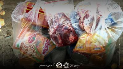 تصاویر تهیه بسته معیشتی گروه جهادی انصارالامام